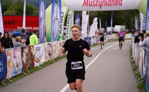 Nie pozostawili złudzeń! W tym roku Bieg Górski na 11 km należał do nich [WIDEO] - 98